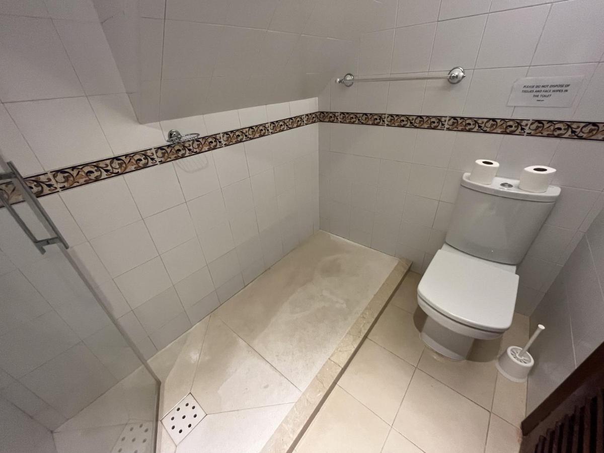Apartamento - Playa - 1 Con Jardines Al Lado Del Mar Te11 Estepona