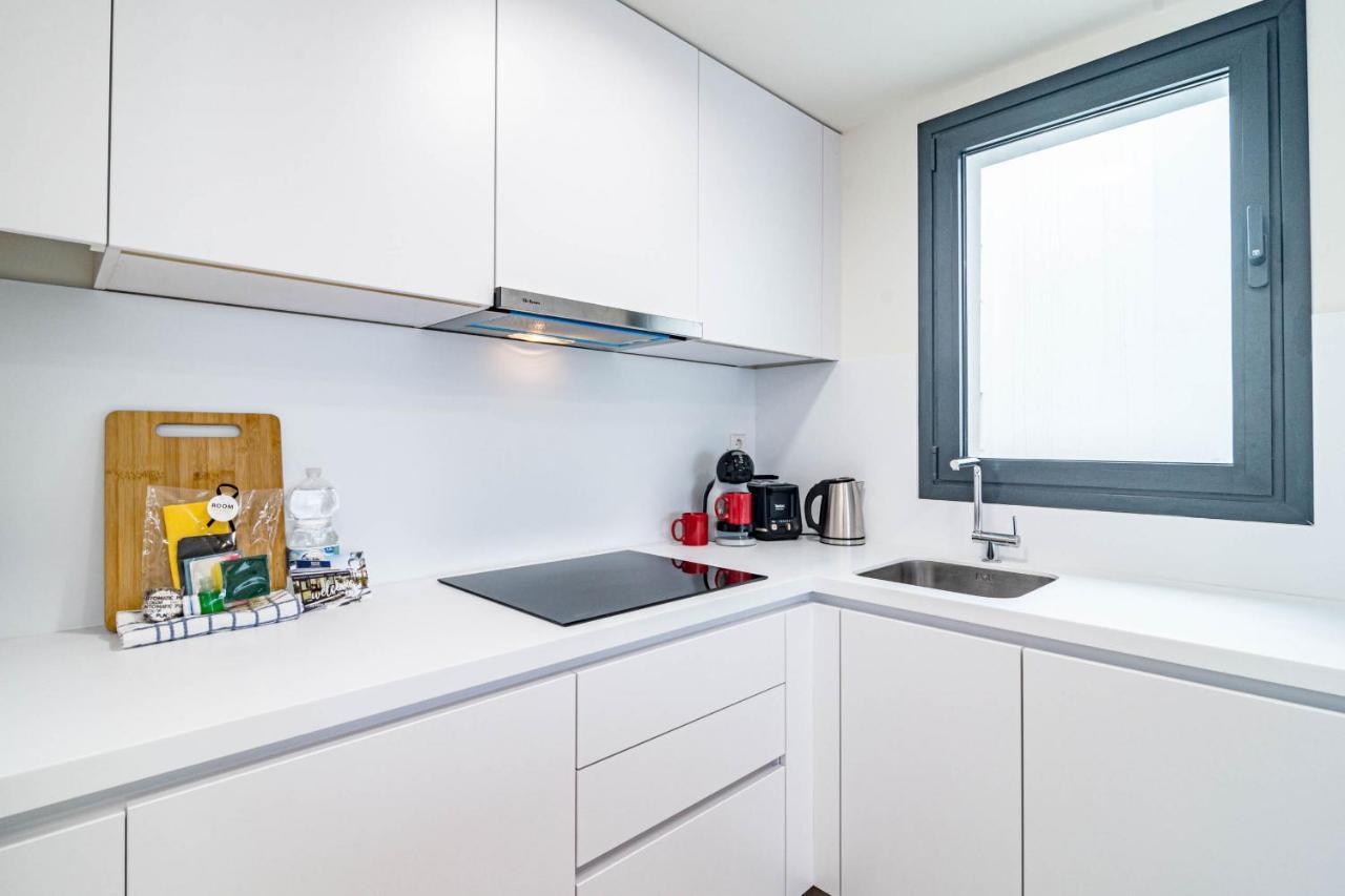 Apartment Inf25e- Tastefully Furnished Flat, Center *