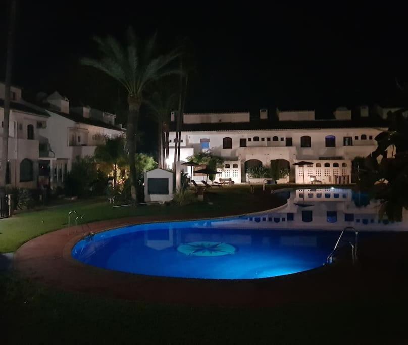 Modern House With Large Pool! * Estepona