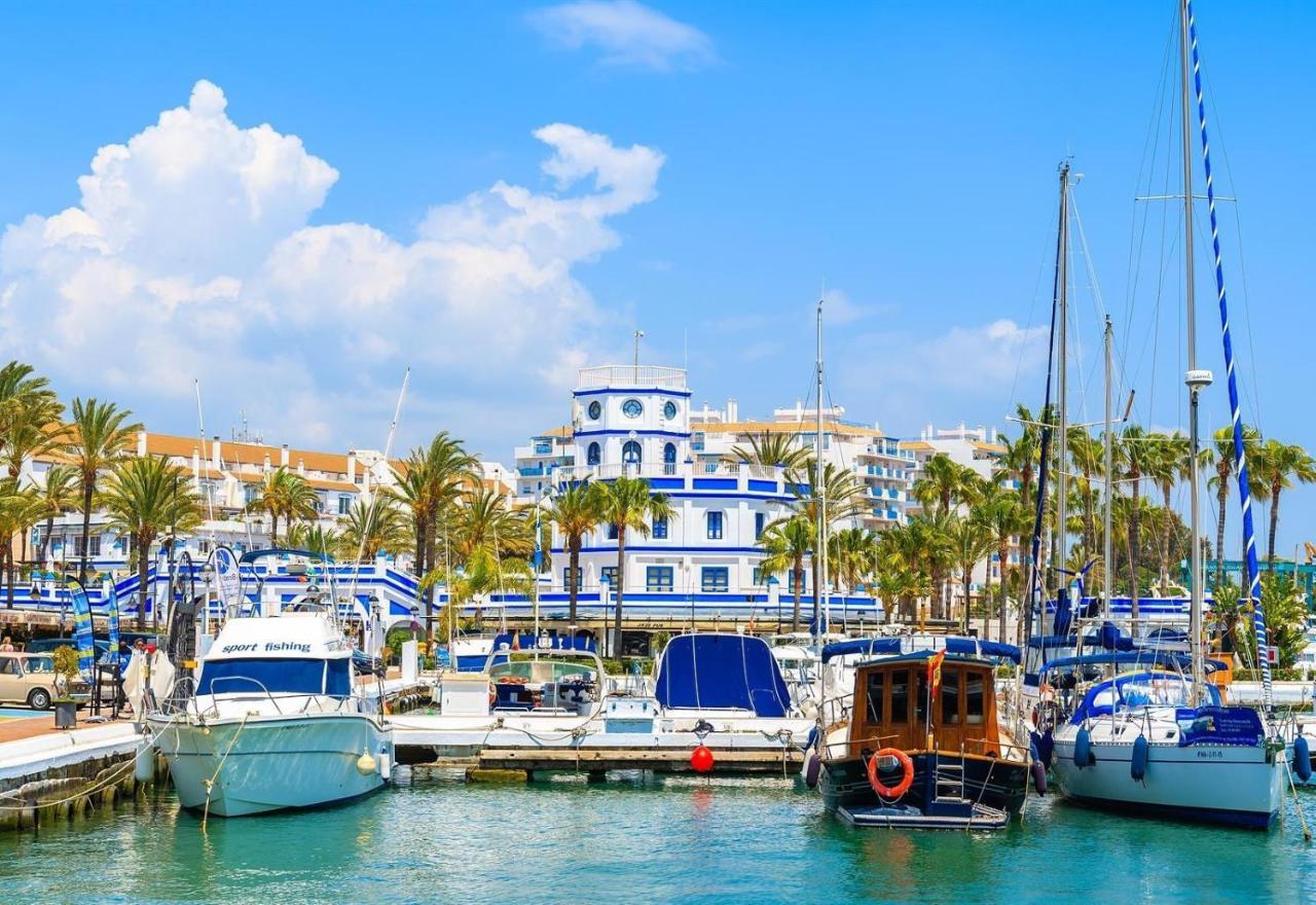 Gorgeous Townhouse With Seaview Apartment Estepona