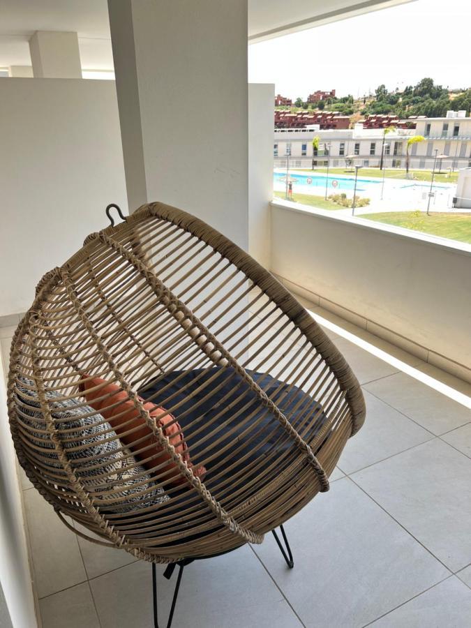 Serenity Views Lumineux Avec Terrasse, Nature Et Piscine Appartement