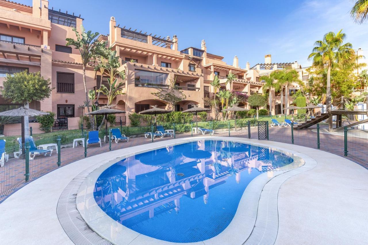 Entre Estepona-marbella *