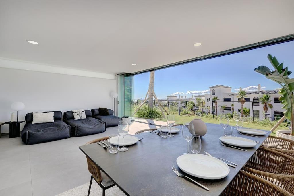 Apartment Ground Floor 2 Bedroom At Hills Estepona