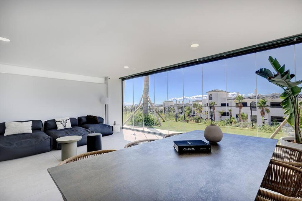 Ground Floor 2 Bedroom At Hills *