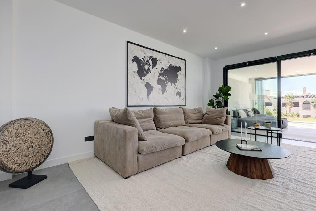 Ground Floor 2 Bedroom At Hills Apartment Estepona