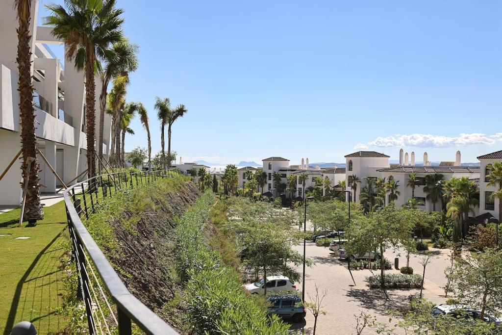 Apartment Ground Floor 2 Bedroom At Hills *