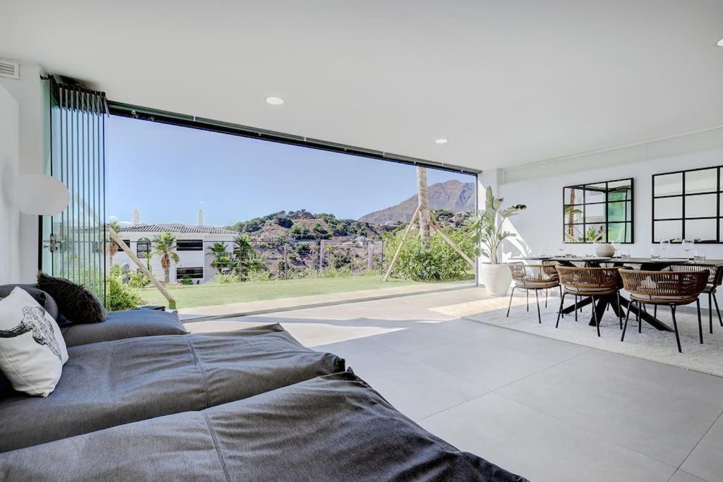 Ground Floor 2 Bedroom At Hills *