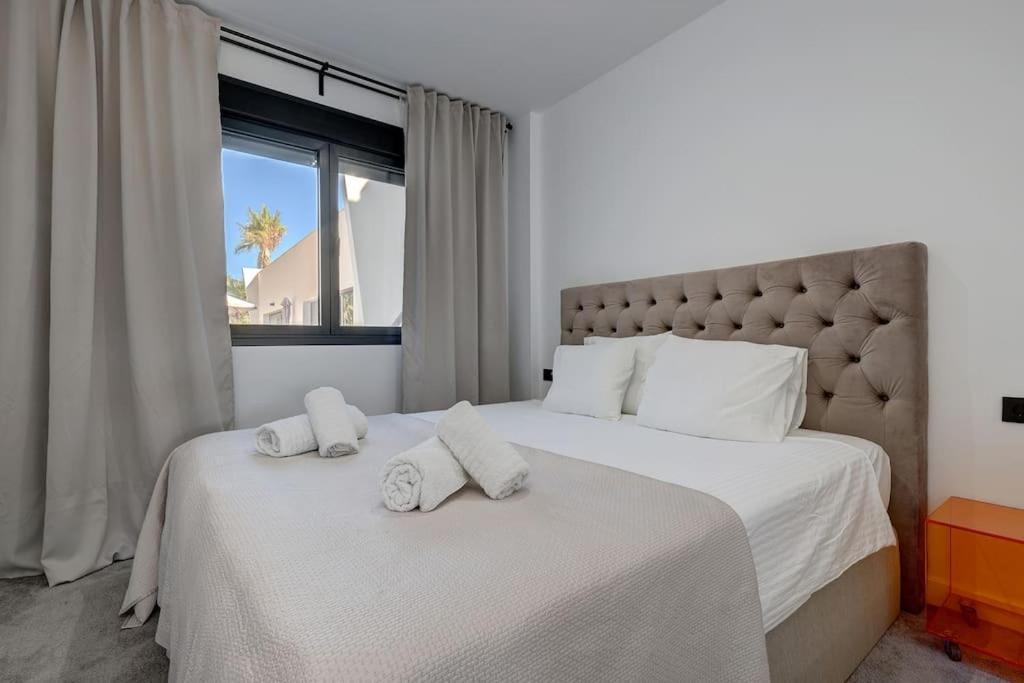 Ground Floor 2 Bedroom At Hills *