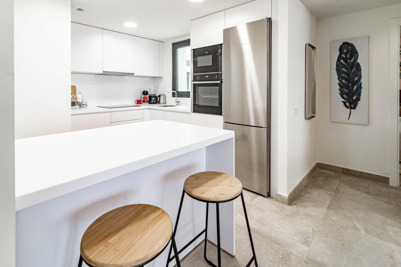 Inf25e- Tastefully Furnished Flat, Center Apartment