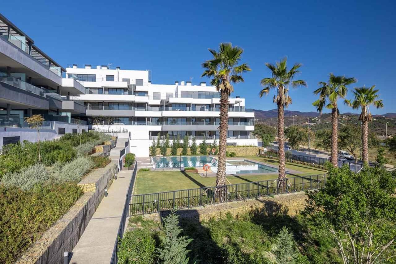 Sea & Village Luxury Apartment Estepona