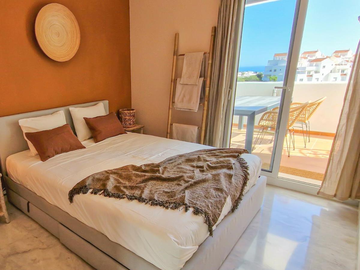 Seaview Penthouse Valle Golf Estepona