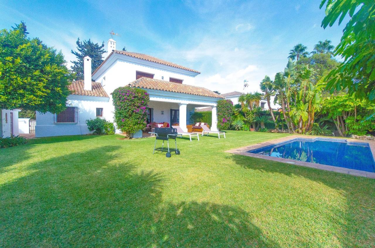 Villa Del Mar- Private Swimming Pool Next To The Estepona