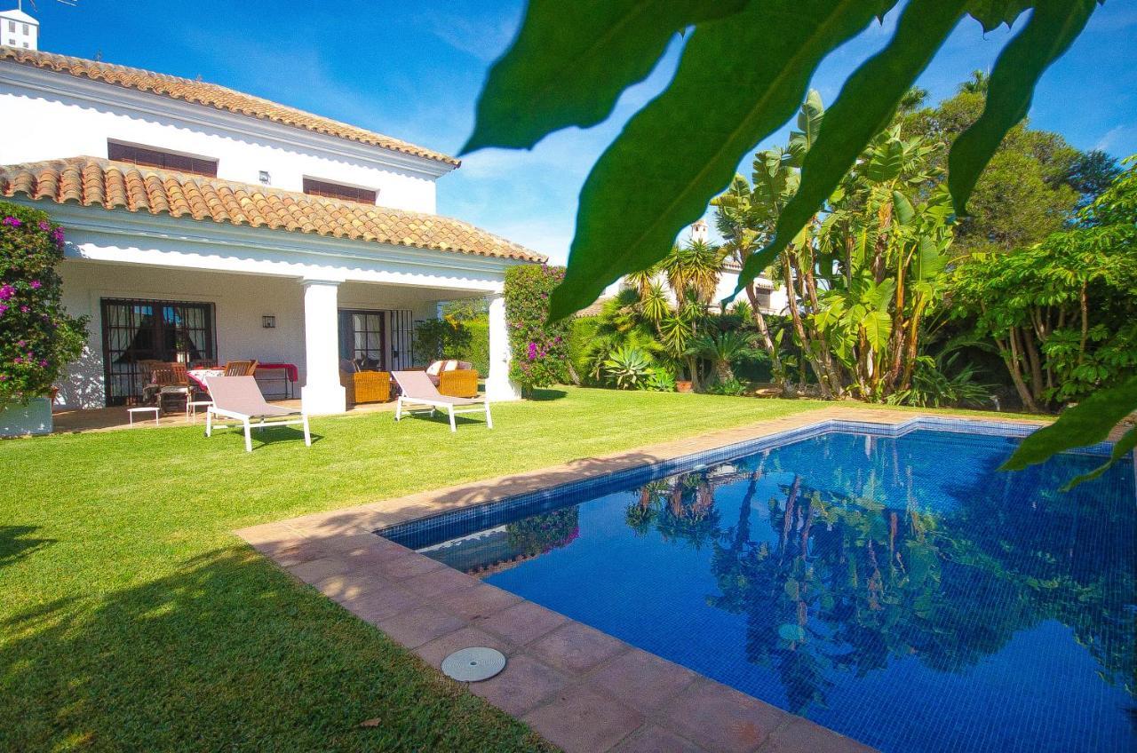 Del Mar- Private Swimming Pool Next To The *