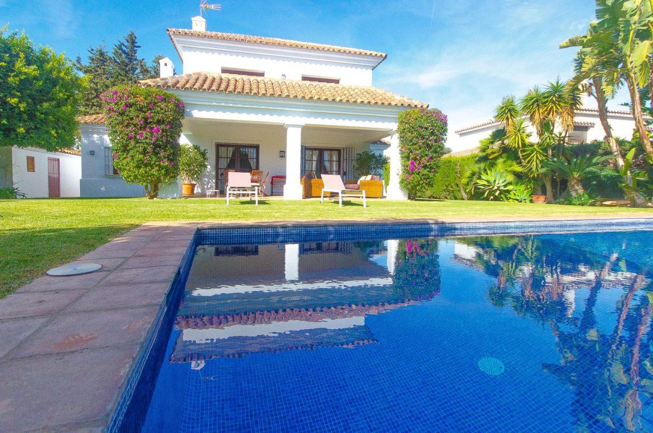 Del Mar- Private Swimming Pool Next To The Estepona