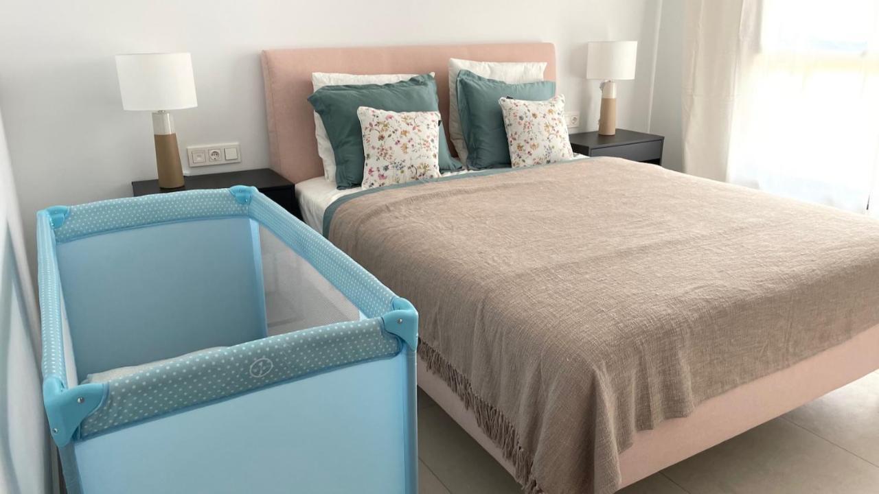 Place - Spacious Family Estepona
