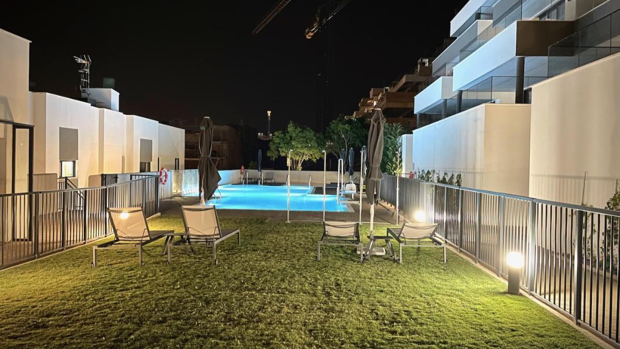 Place - Spacious Family Apartment *