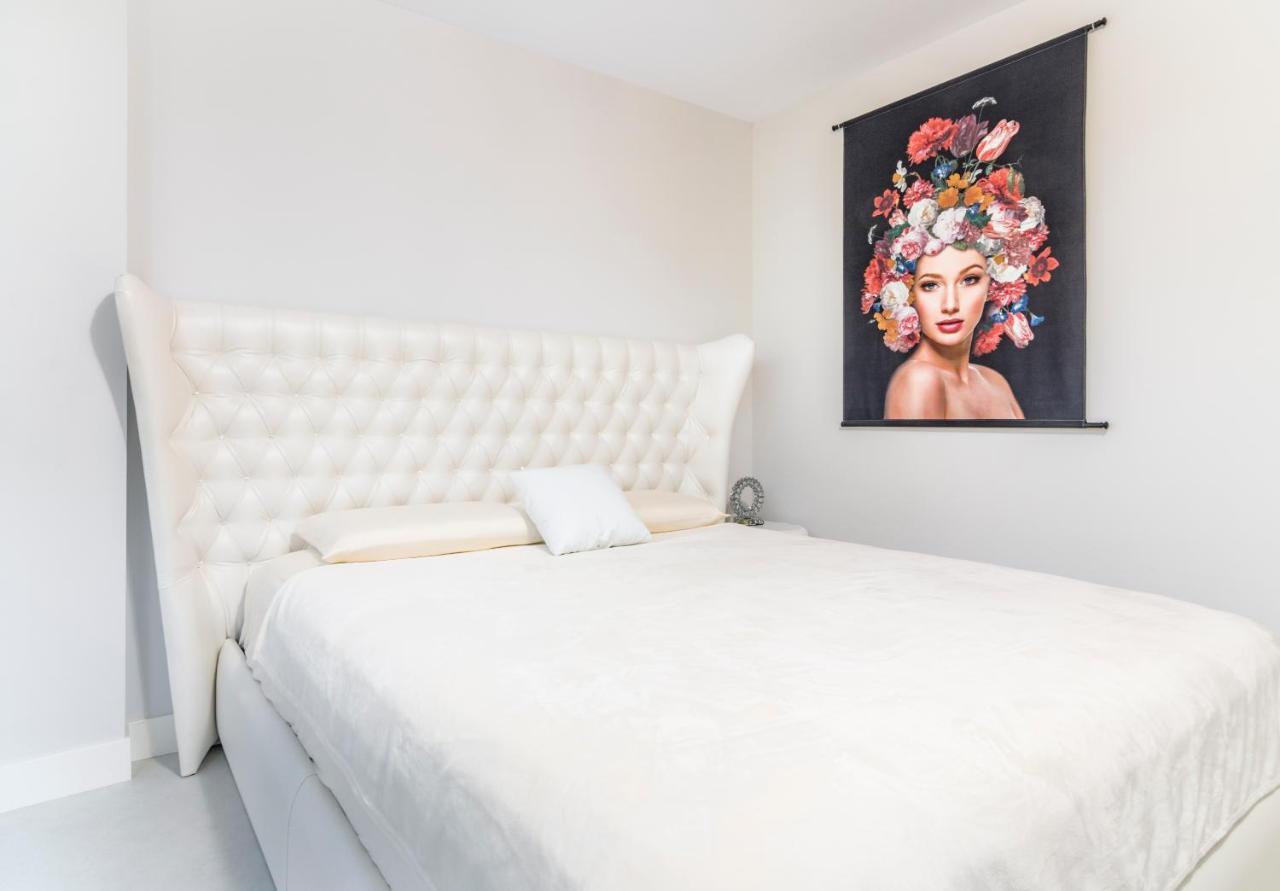Theedgebythesea Bluemarlin Apartment *