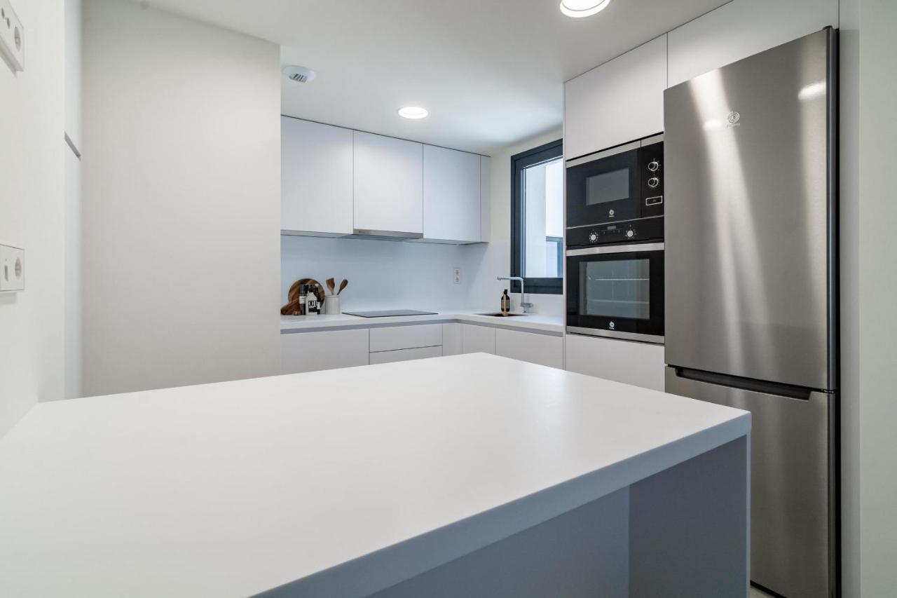 Inf27e- By Roomservices Apartment