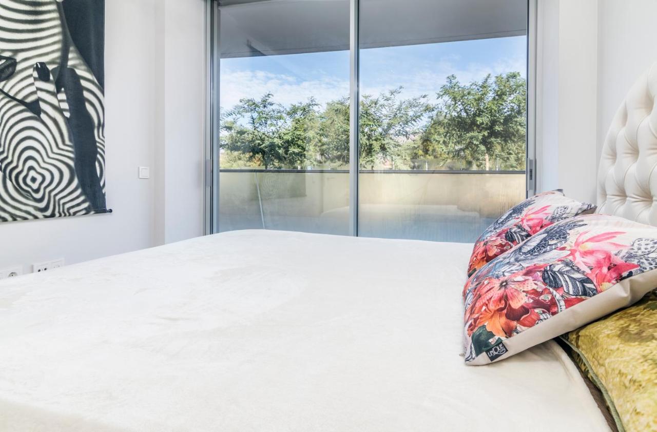 Theedgebythesea Bluemarlin Apartment *