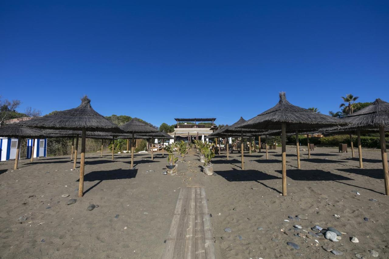 Arin - Beachside Family Villa