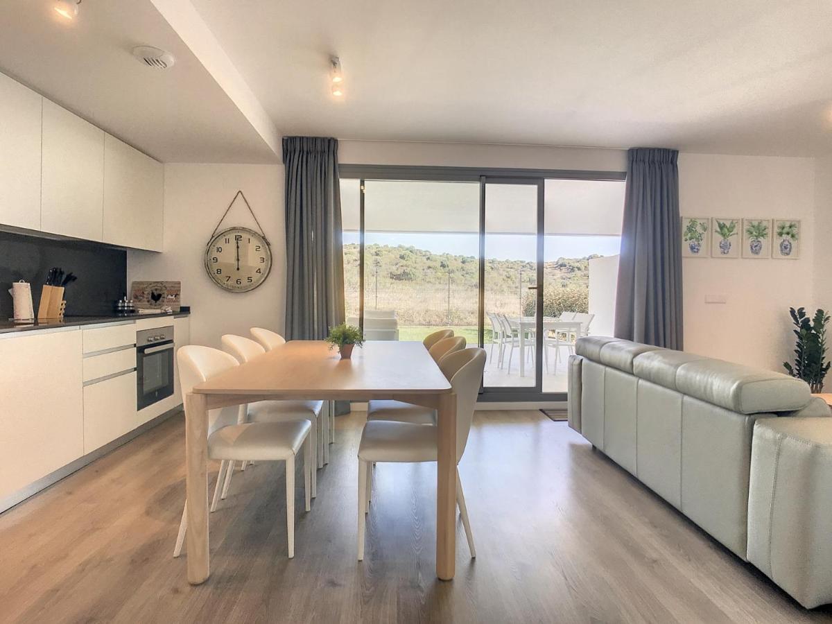 Serenity Views Mylesmar - Apartment