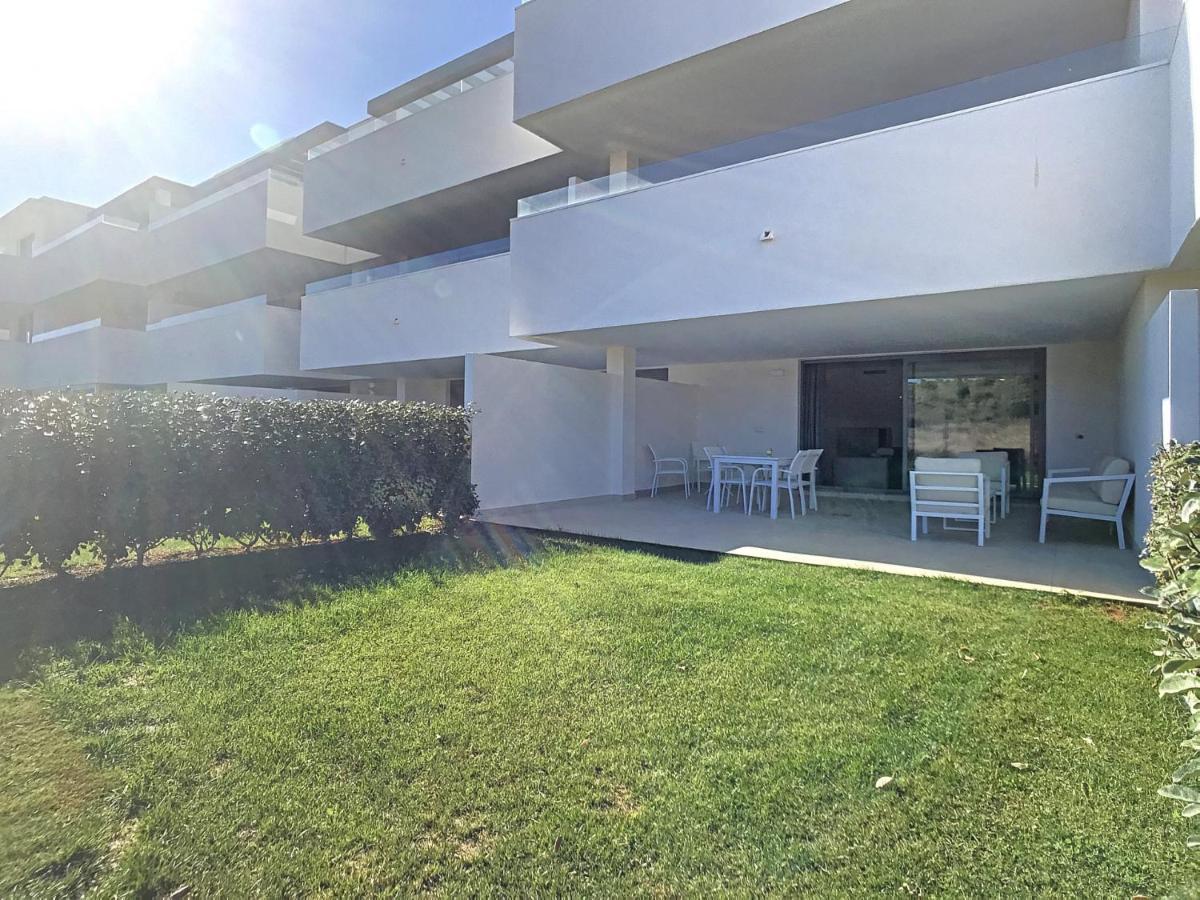 Serenity Views Mylesmar - *