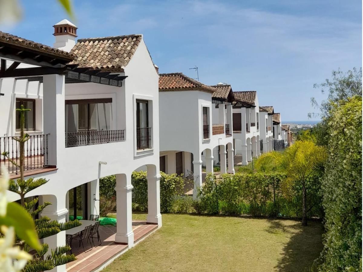 Sanders Azata Golf Villas Villa *