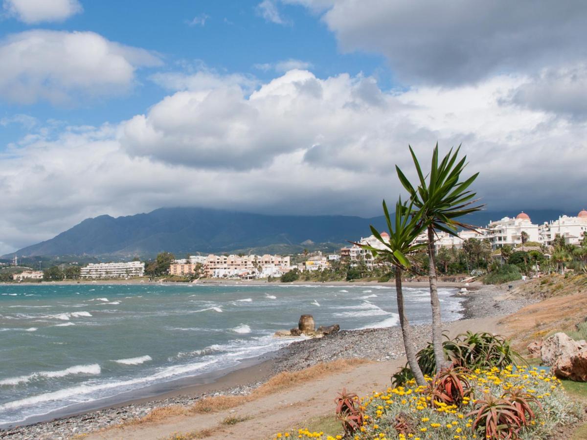 Sanders Azata Golf Villas Villa Estepona