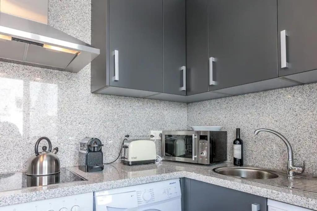 Stunning Penthouse On Golf Course With Sea Views