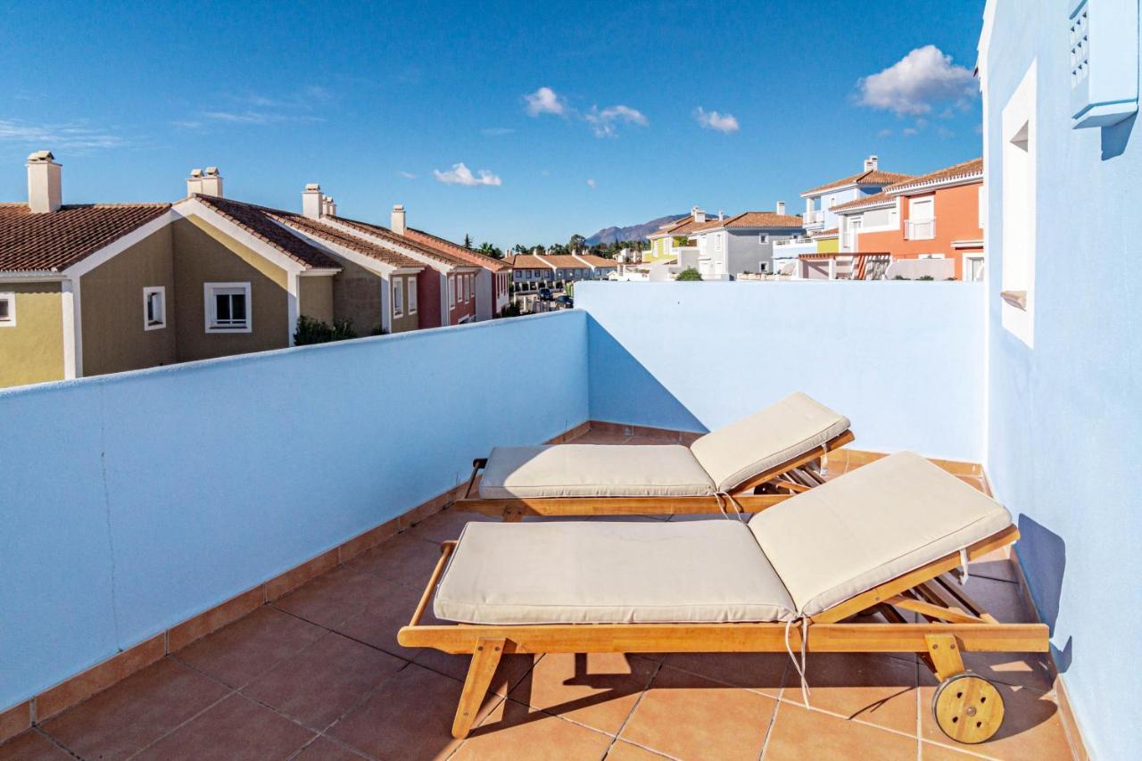 Gorgeous 3 Bedroom Town House In El Paraiso Overlooking La Concha Mountain * Estepona
