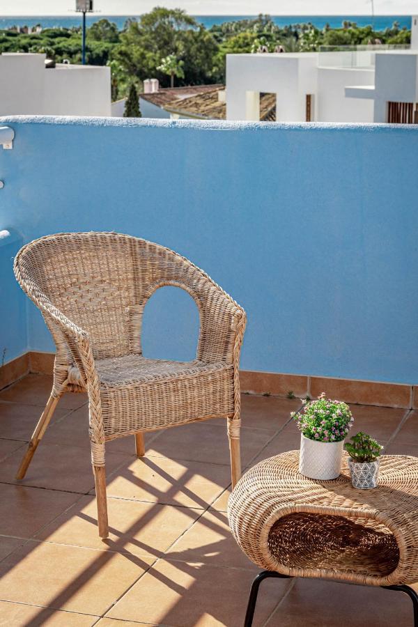 Gorgeous 3 Bedroom Town House In El Paraiso Overlooking La Concha Mountain Holiday home Estepona