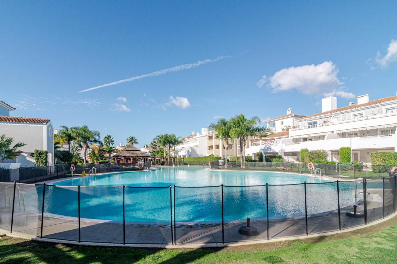 Gorgeous 3 Bedroom Town House In El Paraiso Overlooking La Concha Mountain * Estepona