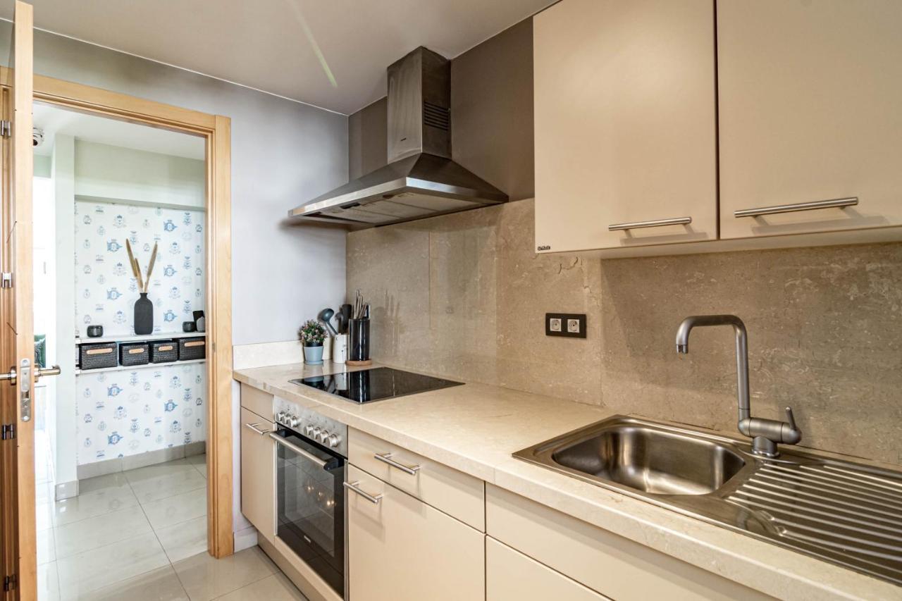 Gorgeous 3 Bedroom Town House In El Paraiso Overlooking La Concha Mountain * Estepona