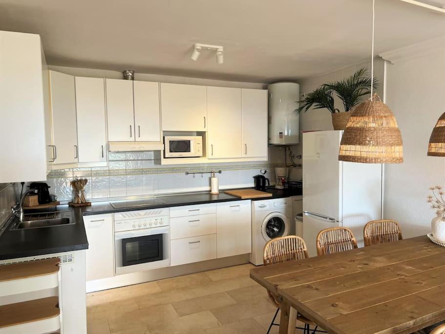 Puerto Alto 6-4 With Stunning Sea-view *