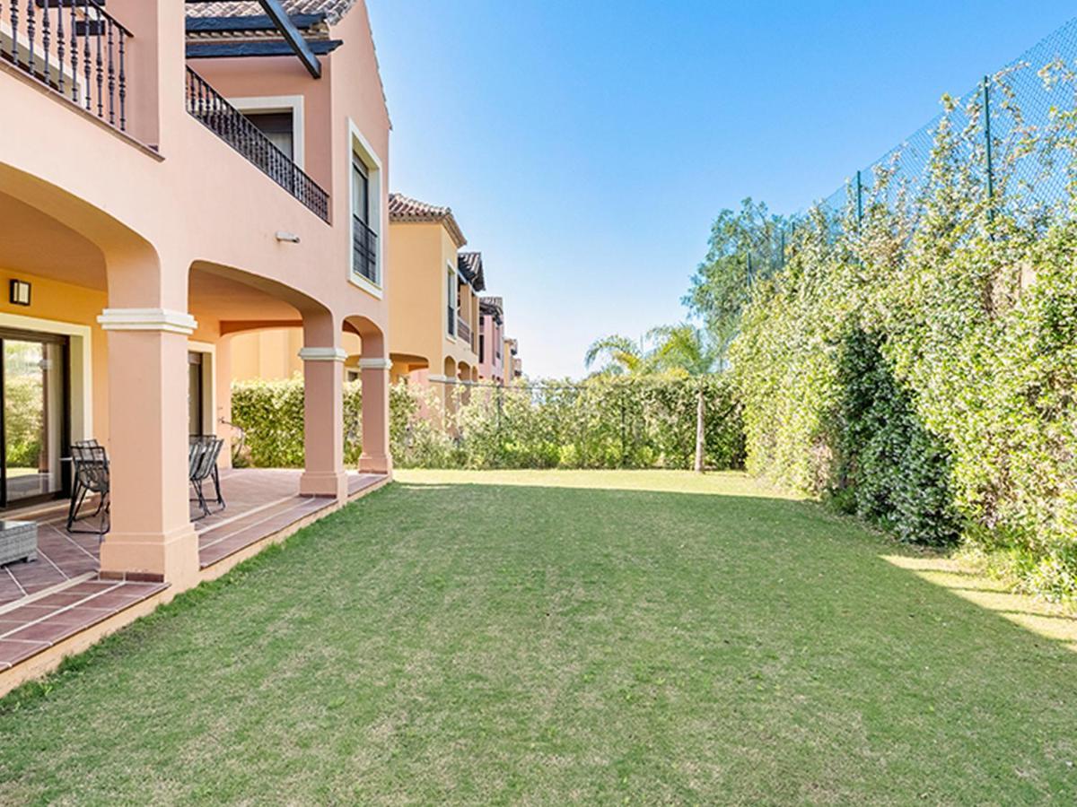 Sanders Azata Golf Villas Villa