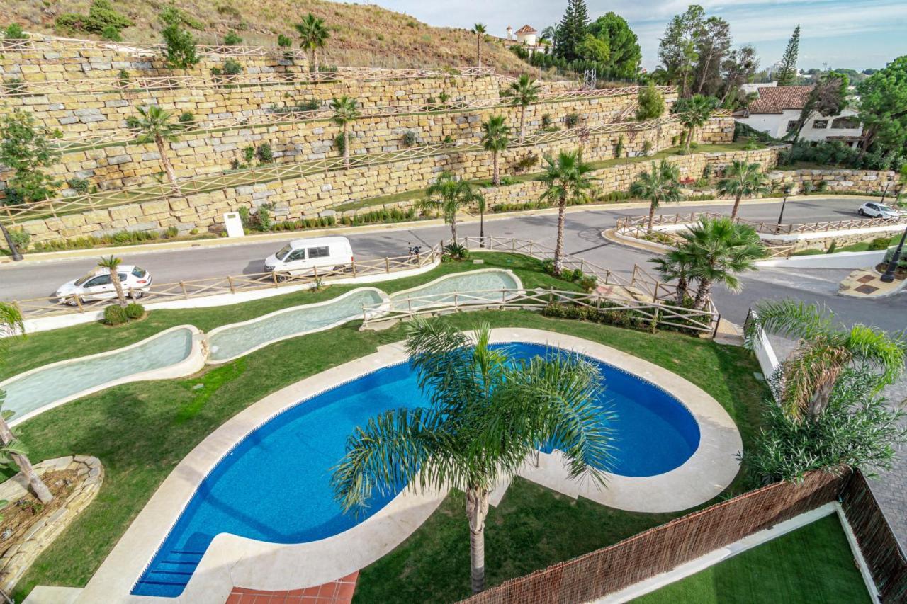 Pa18- Stunning Flat, Gym, Indoor And Outdoor Pool Apartment Estepona