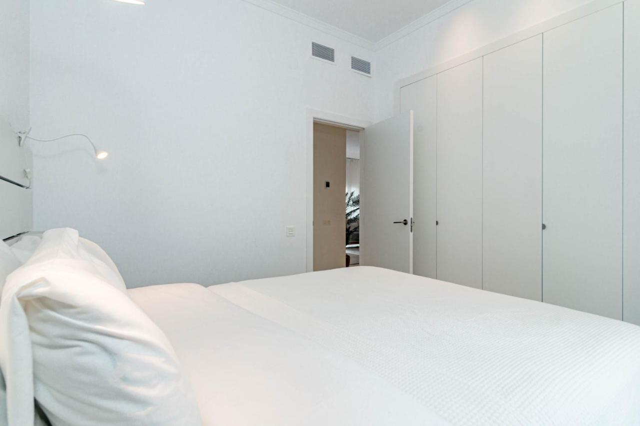 Apartment Pa18- Stunning Flat, Gym, Indoor And Outdoor Pool Estepona