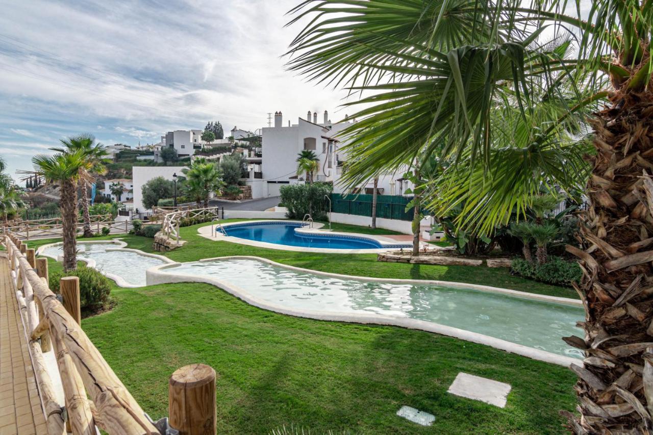 Pa18- Stunning Flat, Gym, Indoor And Outdoor Pool Estepona