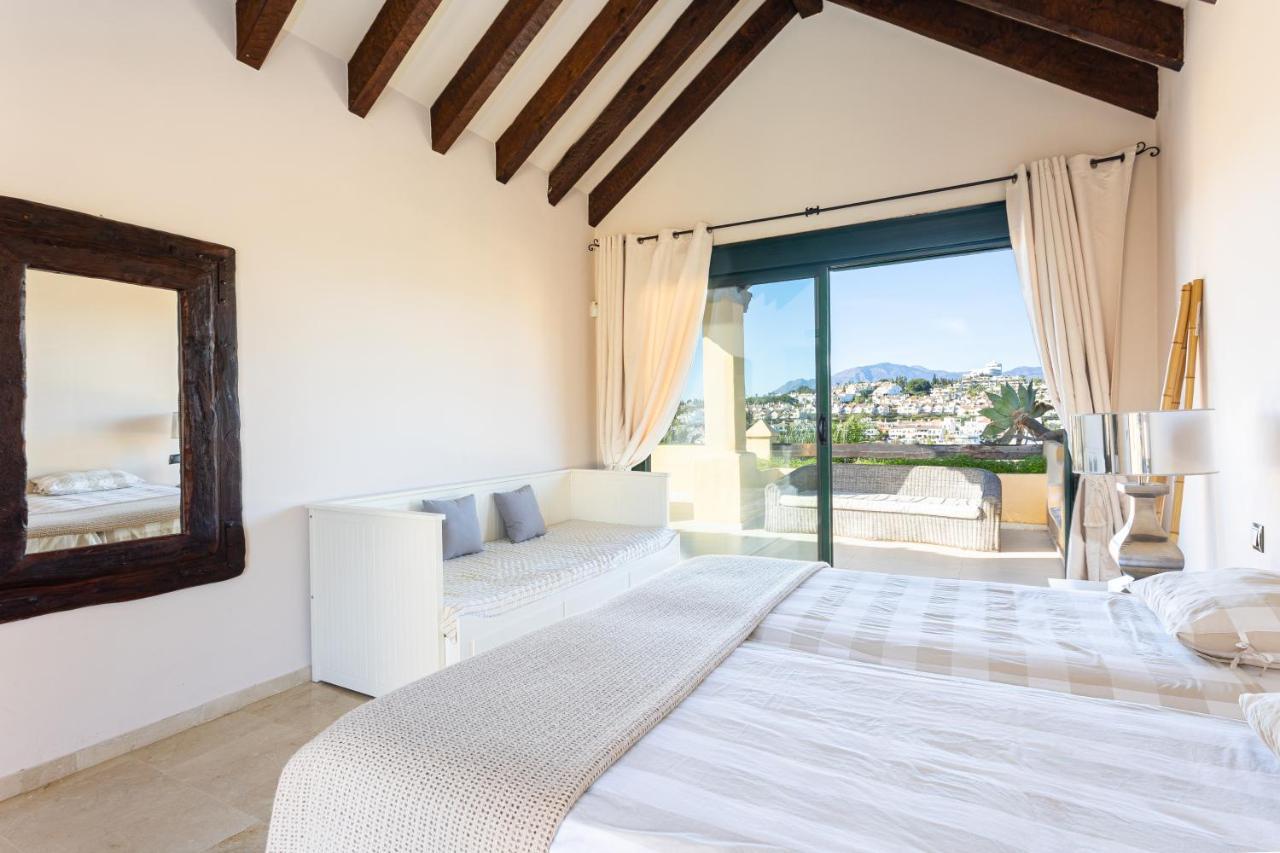 Apartment Luxury Duplex Penthouse Terrace Golf Views By Aorastay Estepona