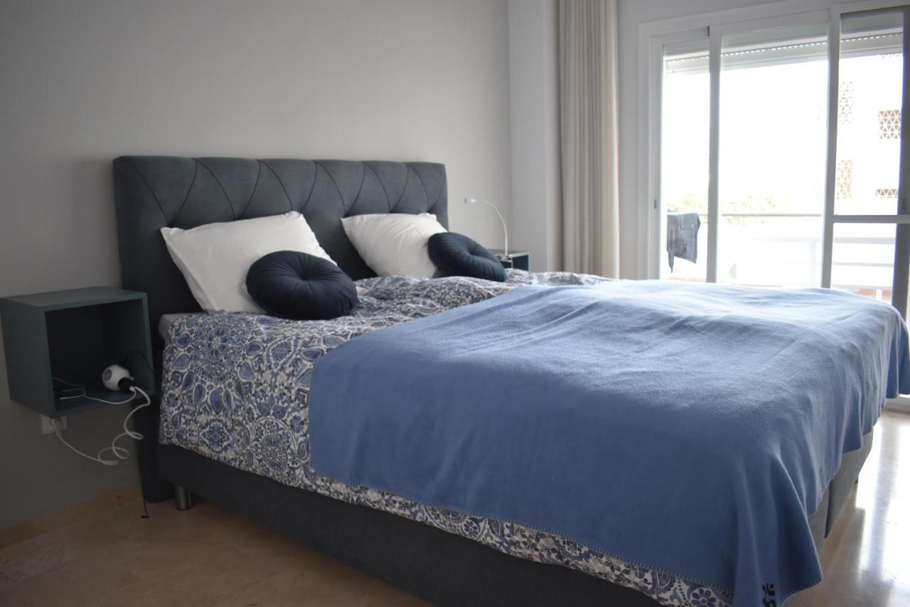 Spacious With Large Terraces Lunymar Golf, * Estepona