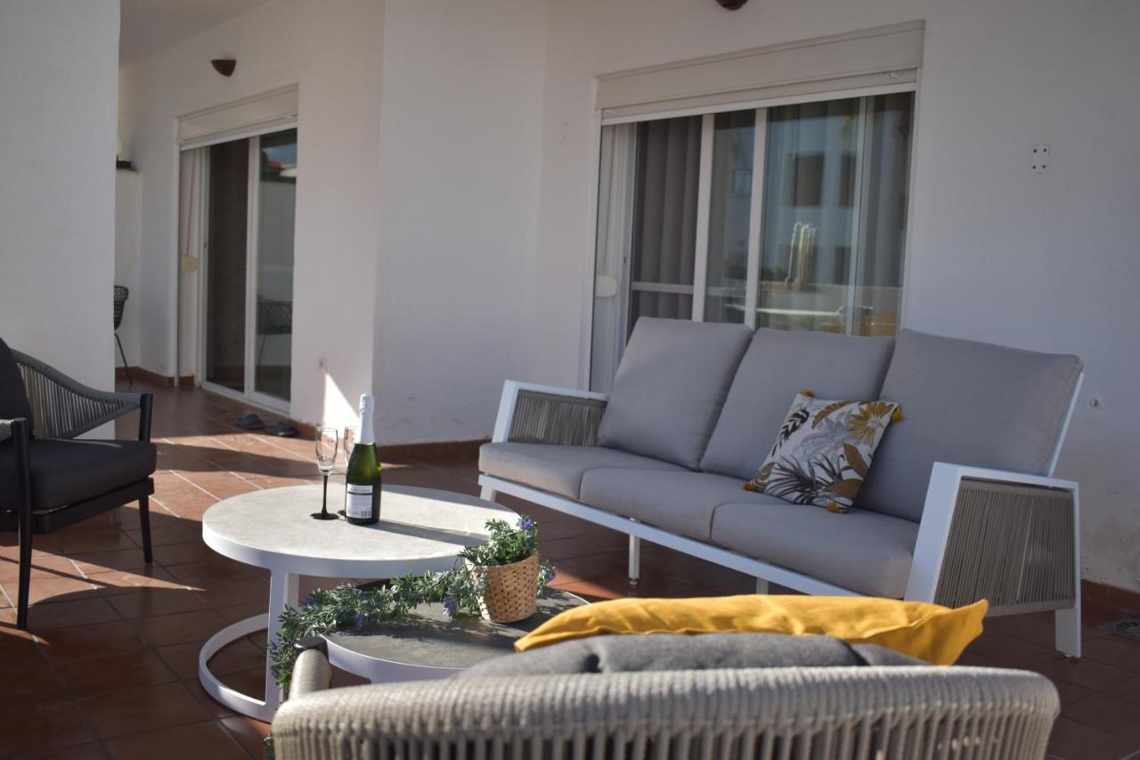 Apartamento Spacious With Large Terraces Lunymar Golf, *