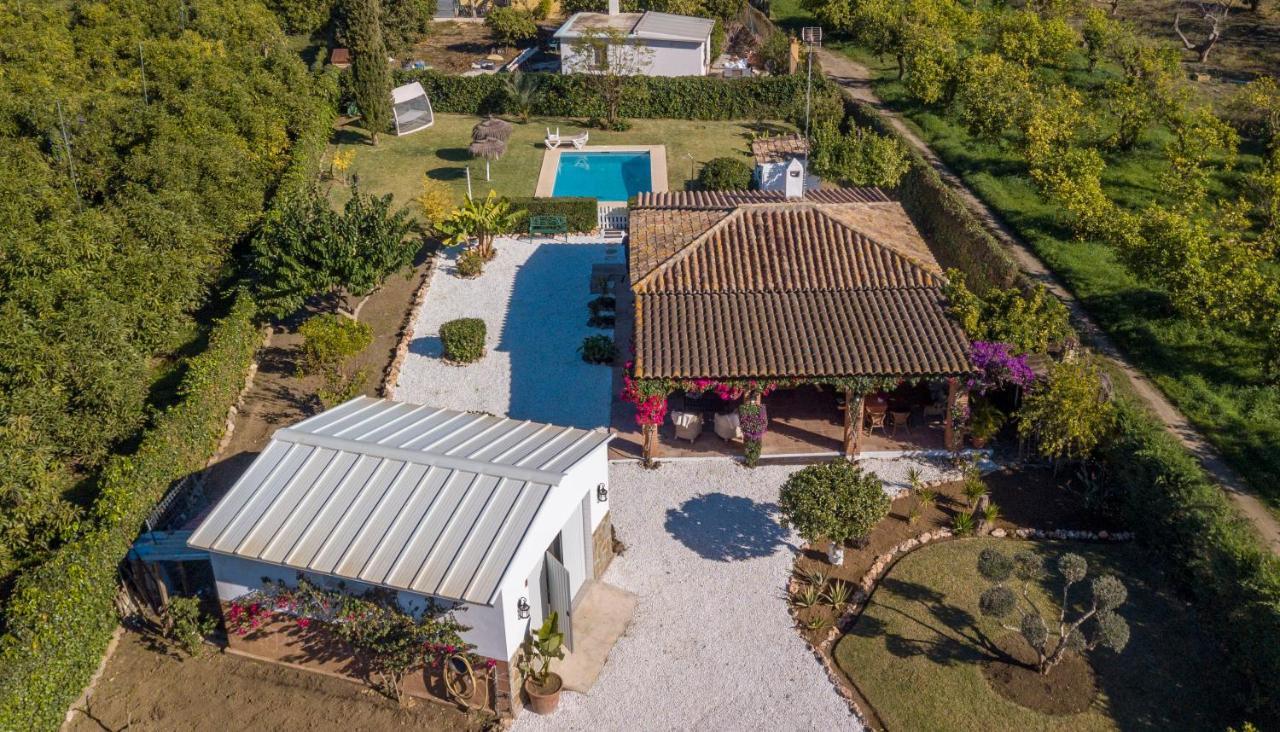 Villa Con Piscina Cerca De La Playa *