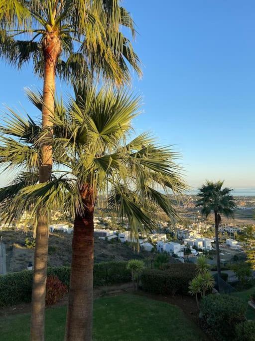 Apartment Elegant Apartment, Stunning Views, Fully Renovated In La Hacienda Del Senorio De Cifuentes