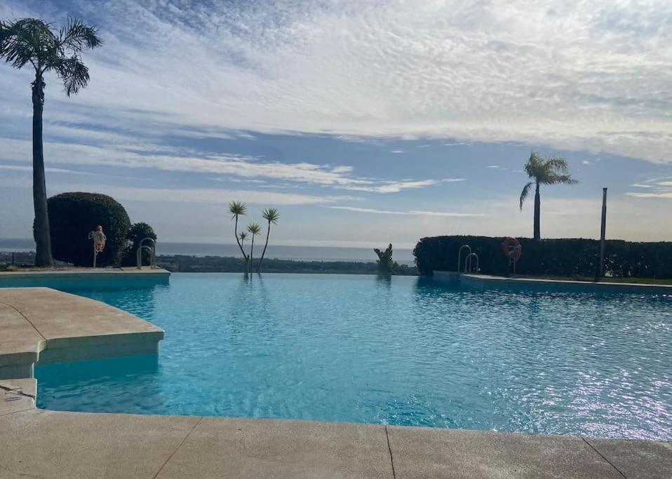 Apartment Elegant Apartment, Stunning Views, Fully Renovated In La Hacienda Del Senorio De Cifuentes