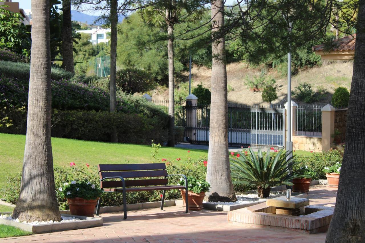 Atico Con Vista Al Mar Y Cerca Campos De Golf * Estepona