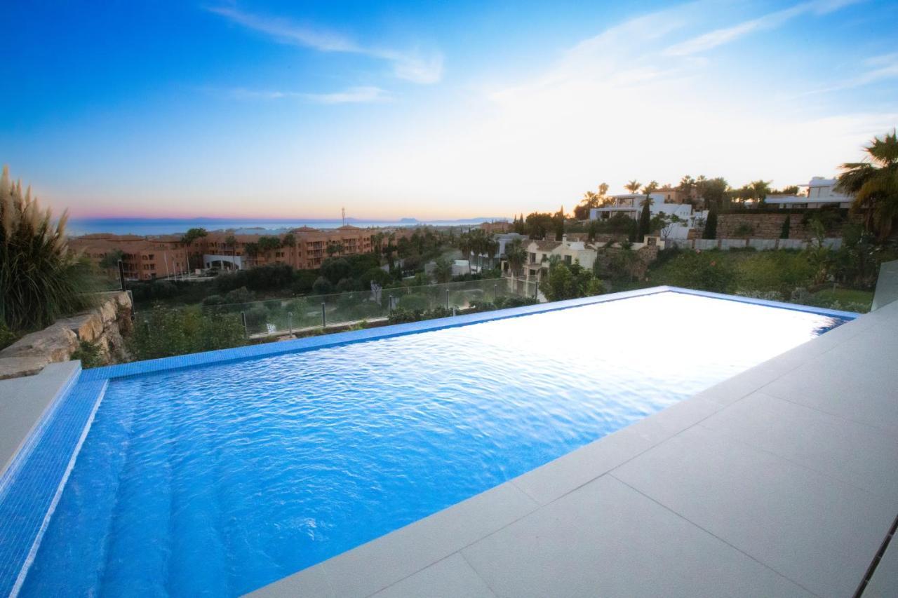 Modern Luxury In Flamingos Estepona