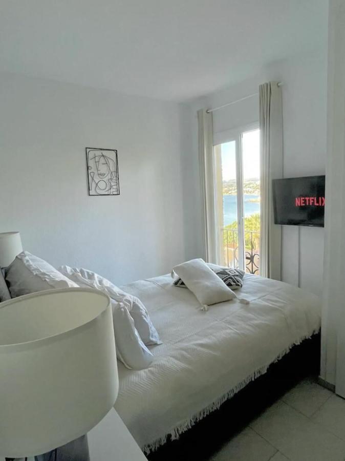 Apartment Front In *