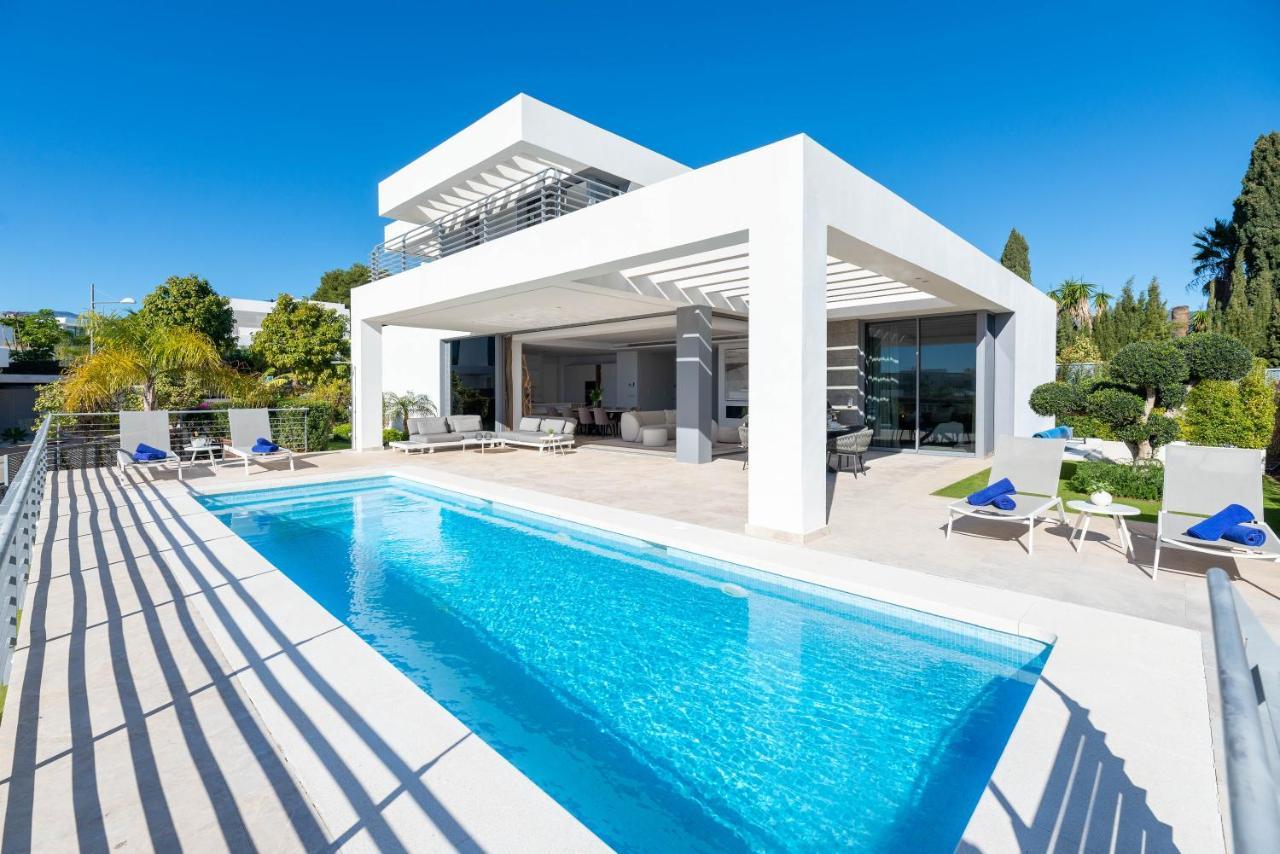 Vacation Marbella I Schumacher, New Built, Sea View, Luxury, Private Pool Villa *