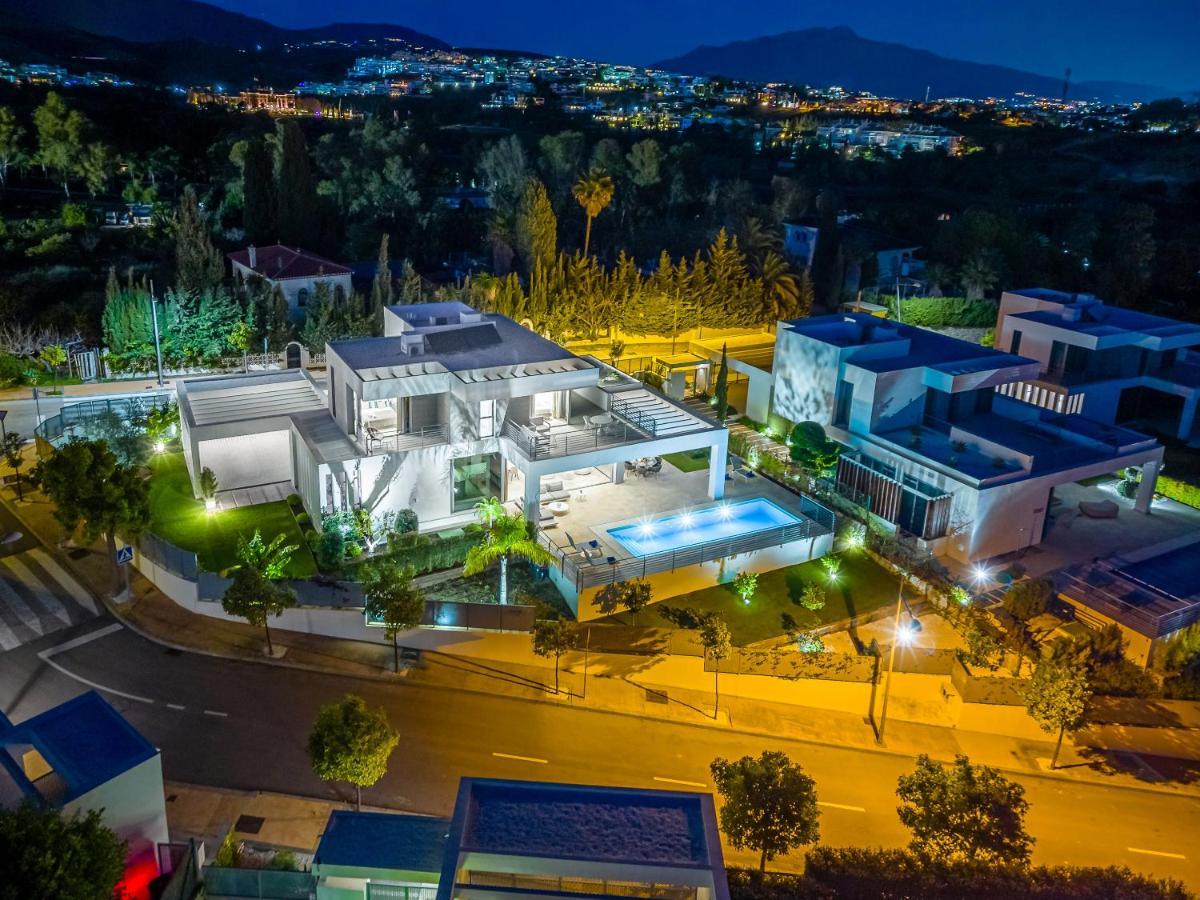 Vacation Marbella I Schumacher, New Built, Sea View, Luxury, Private Pool *