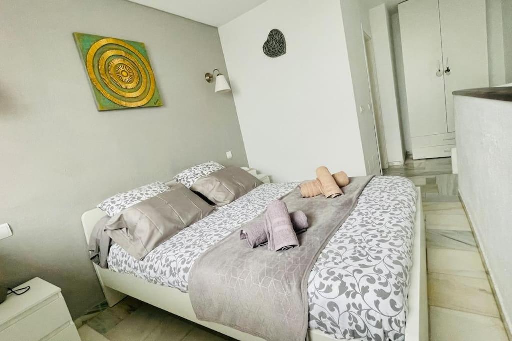 Apartment Atico Con Bonita Vista. En Urbanizacion Privada.! Estepona